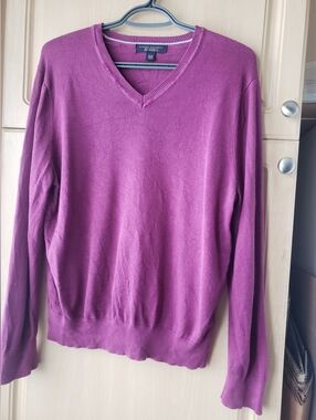 Banana Republic Silk Cashmere Blend V-Neck Sweater - Magenta